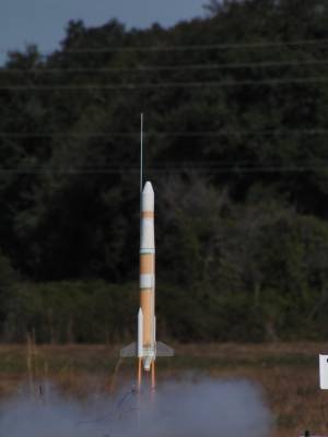 Delta IV Medium 4 + 2 Launch