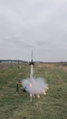 Fishhead Rocketry SLS Wizard E12 flight