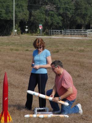 Setting Up the Delta IV Heavy